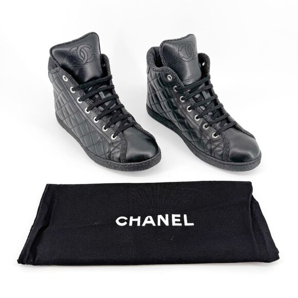 Chanel High Top Quilted CC Sneaker EU 37.5 US 6.5-7 Black Leather Lace Up Bootie - Picture 1 of 12